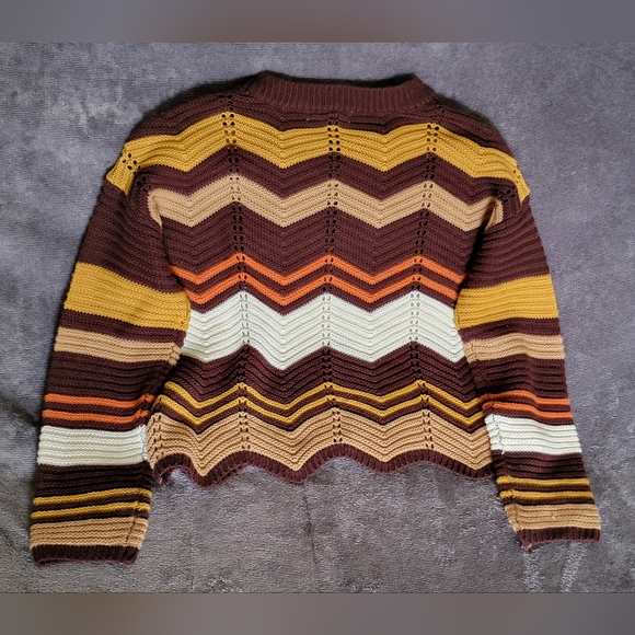FCT Women's Sz Large Chevron Cropped Knit Sweater in Earth Tones LIKE NEW - Picture 2 of 6